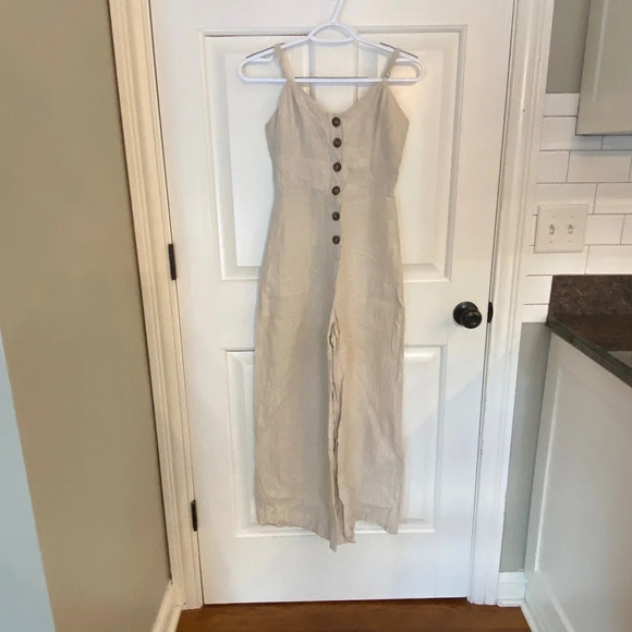 Reformation Torta Linen Jumpsuit in Sand Beige 33599 - Picture 8 of 15